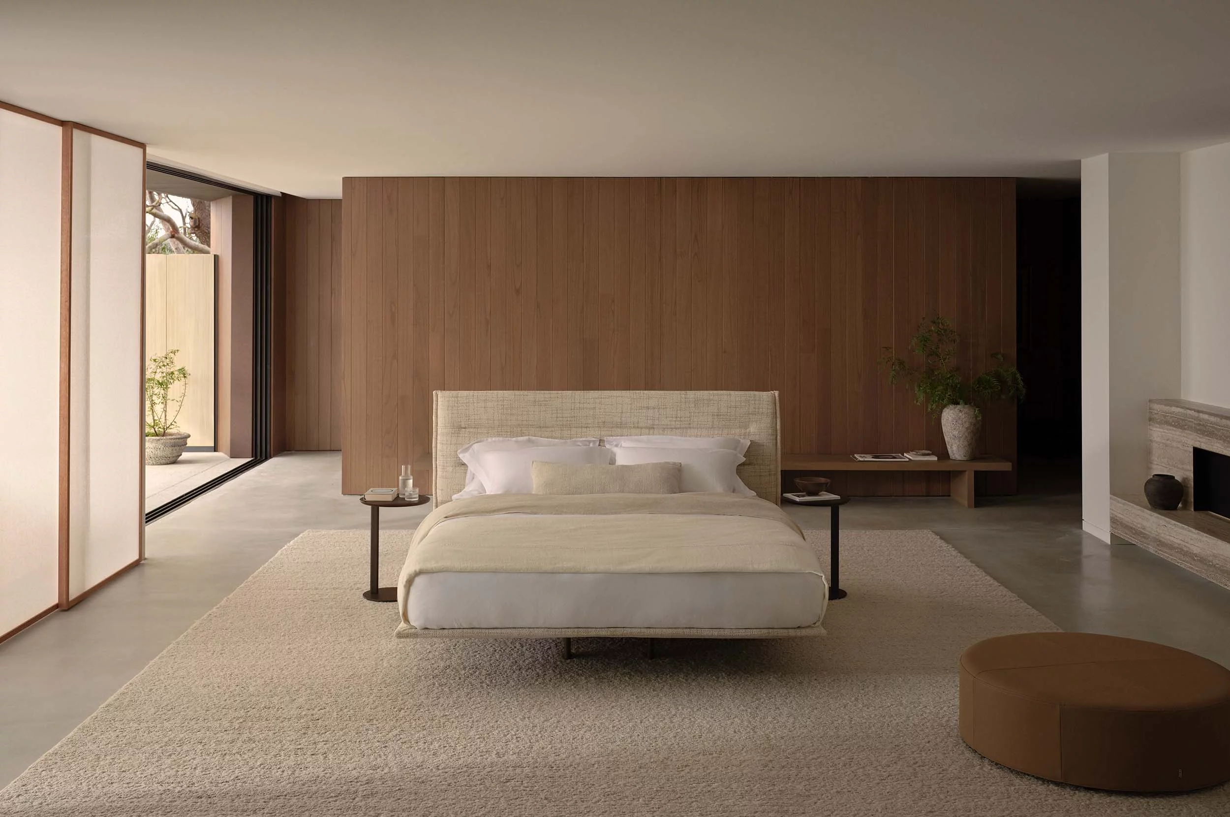 horizon_bed_new_pdp_1_1.webp